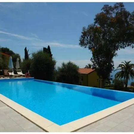 Villetta Hanbury Apartment Mortola Inferiore